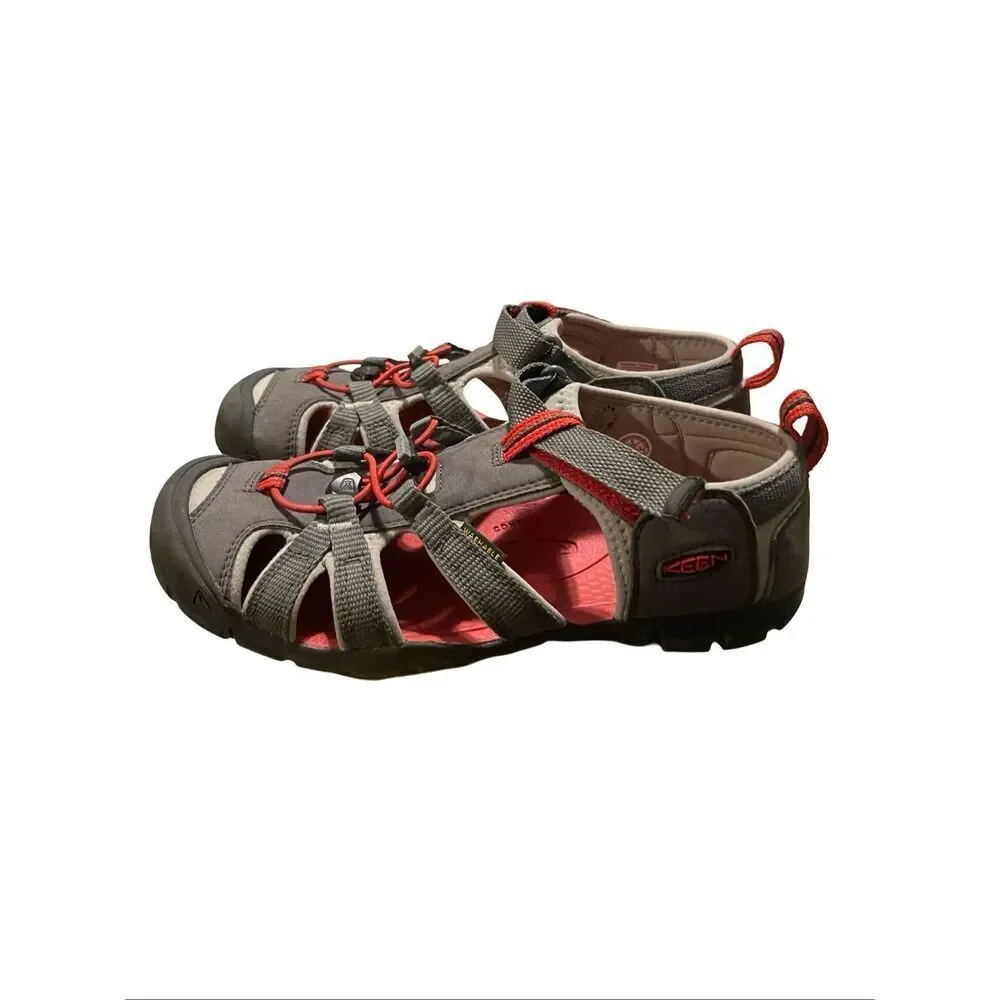 Keen Kids Gray Red Seacamp II CNX Waterproof Hiking Water Shoe Sandals Size 6